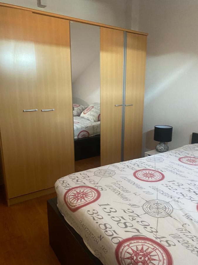 Top Floor Apartment With Sea View Kaštela Exteriér fotografie