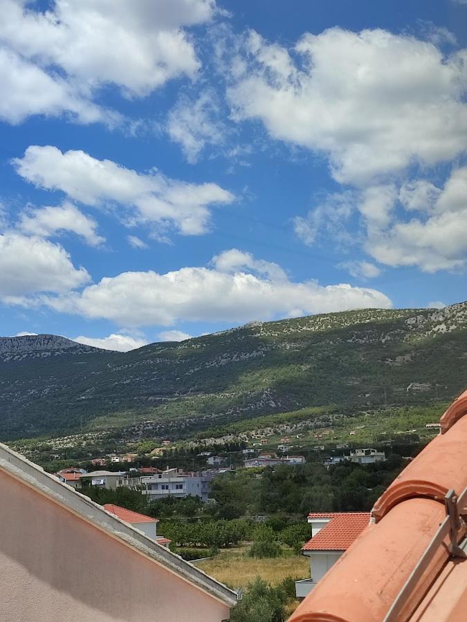 Top Floor Apartment With Sea View Kaštela Exteriér fotografie